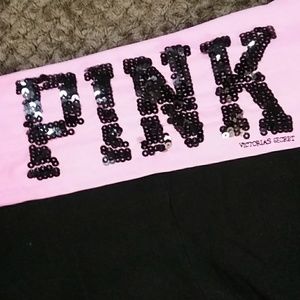 Lot of 4 black yoga pants!